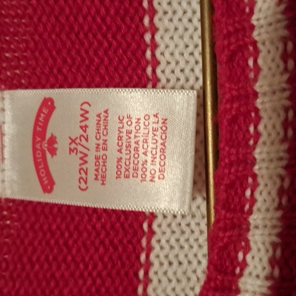 NWOT. Red And White Crew Neck Christmas Sweater with Playful Penguin Design. 3X. - Picture 2 of 9